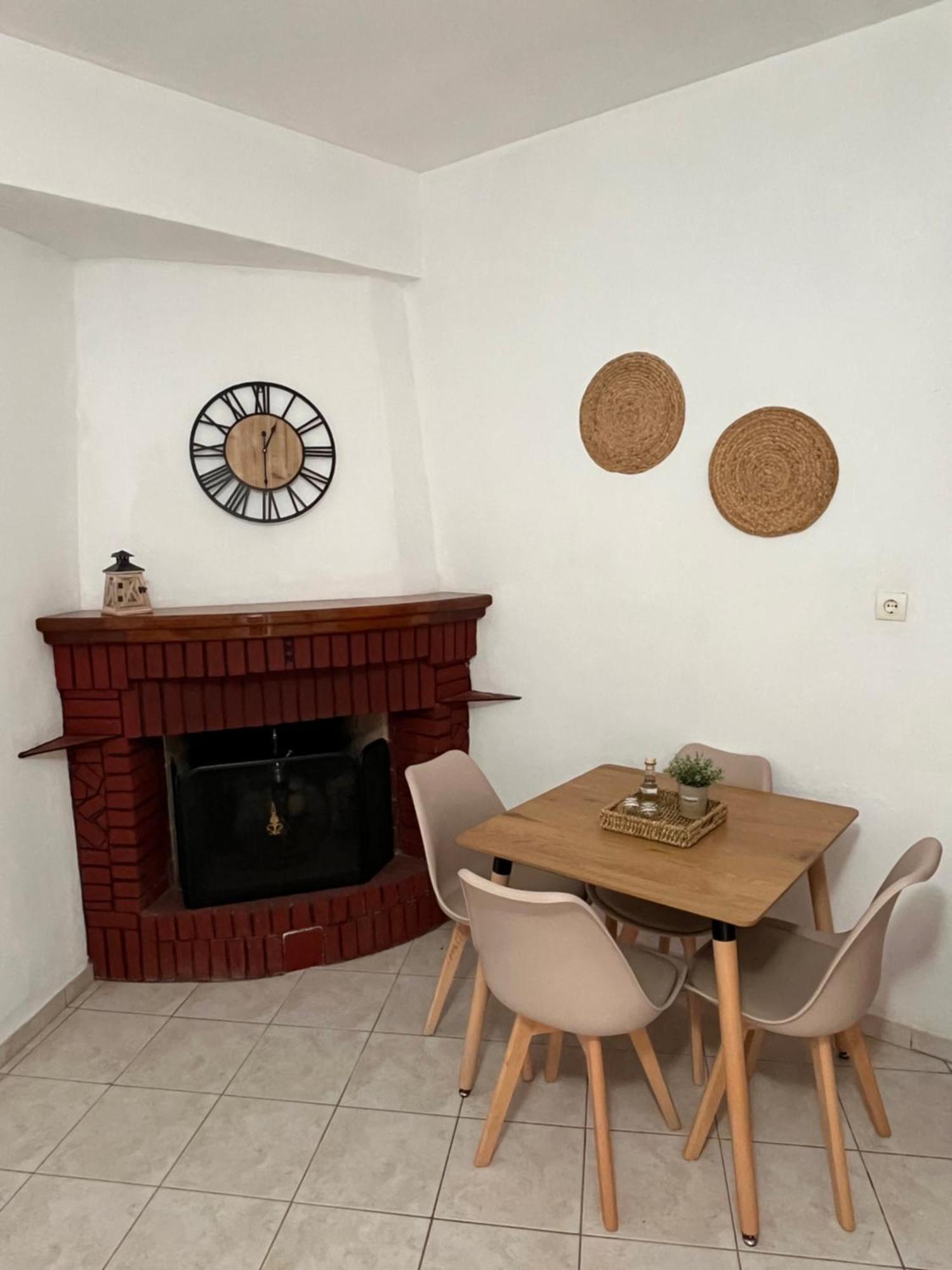 Maria Apts Истро Экстерьер фото