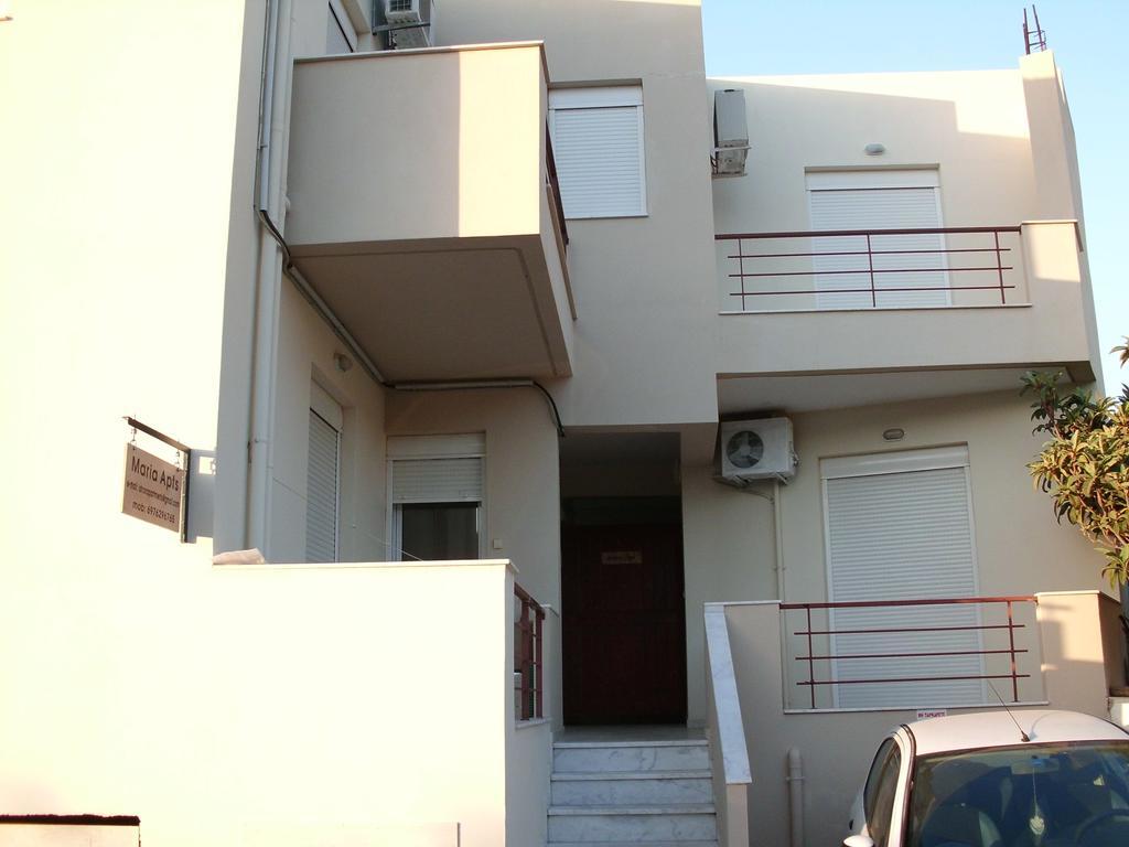 Maria Apts Истро Экстерьер фото